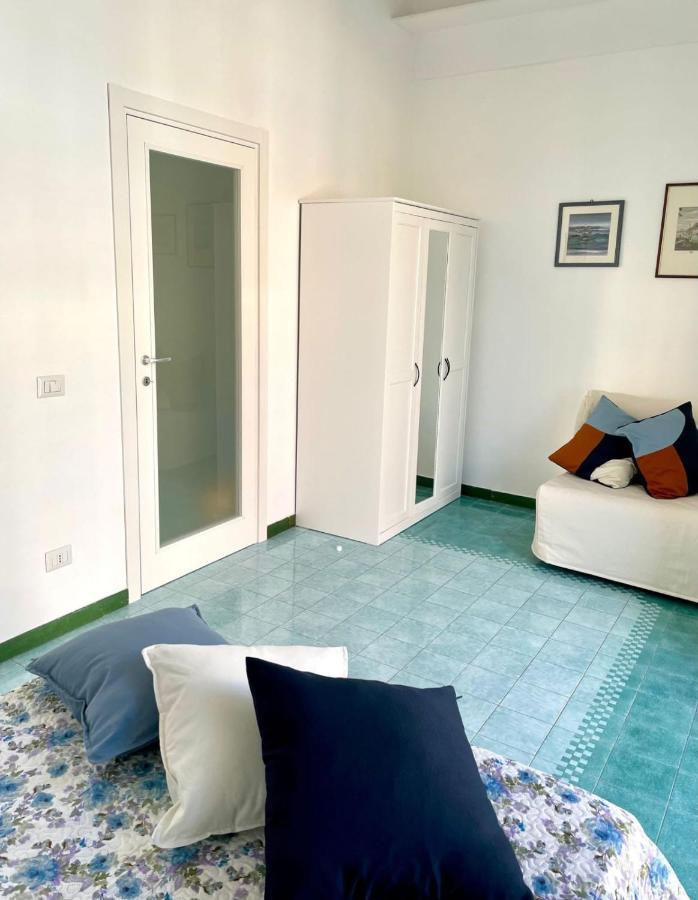 Il Balcone Sulla Piazza Torre Annunziata Exterior foto